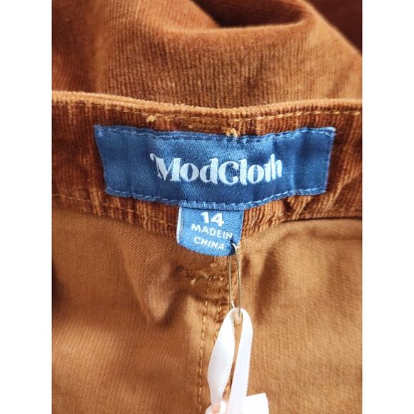 Women's size 14 Brown Corduroy Wide Leg Fall Pants by ModCloth - Picture 12 of 12